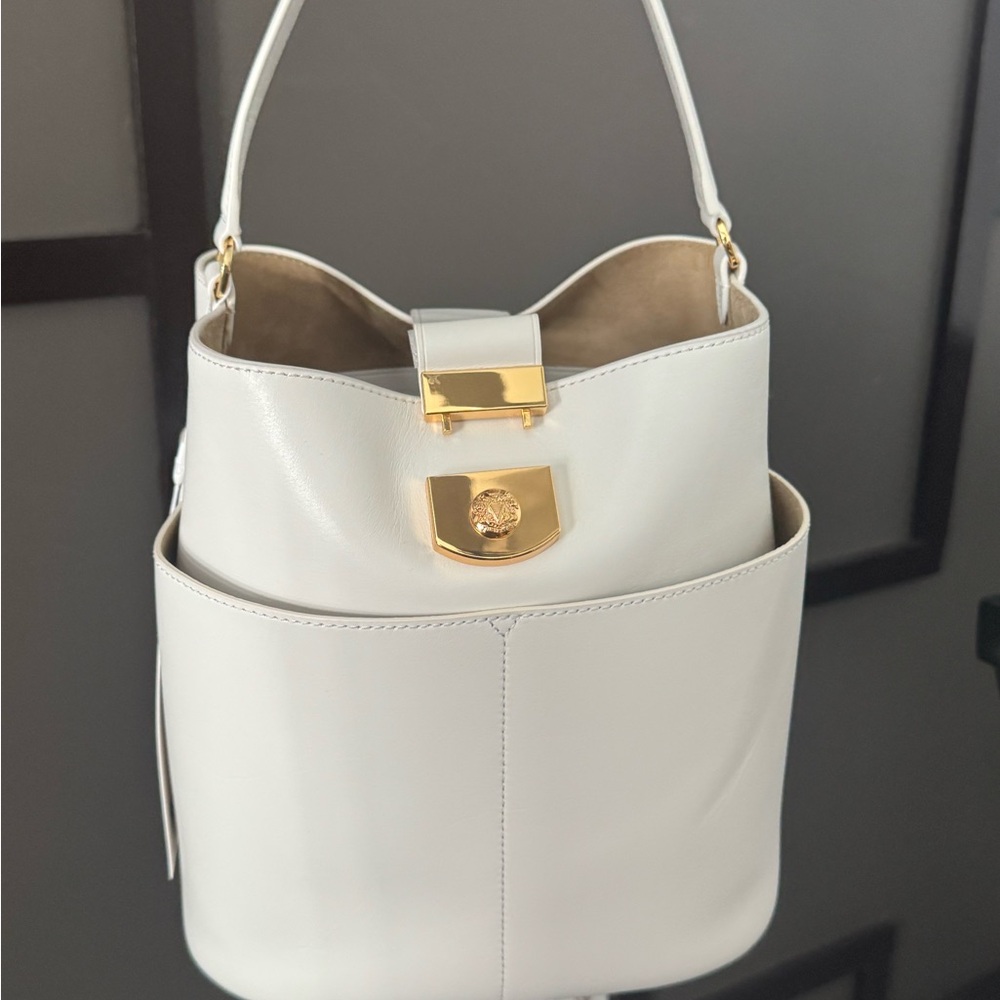 Veronica Beard Cream Leather Shoulder Bag - Picture 6 of 13